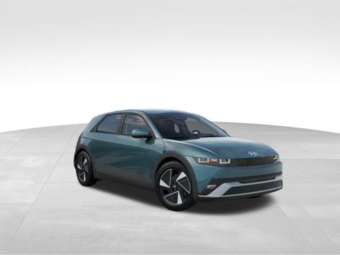New 2026 Hyundai Ioniq 5 SE RWD image 2