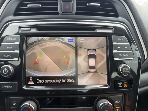 Used 2021 Nissan Maxima Platinum w/ Sport Mat Group image 25