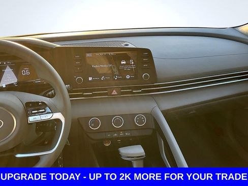 New 2026 Hyundai Elantra SE FWD image 7