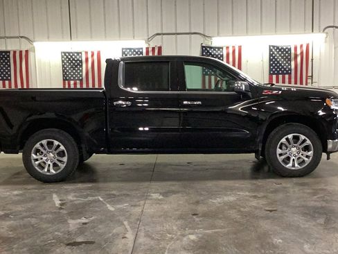New 2026 Chevrolet Silverado 1500 LTZ AWD/4WD image 18