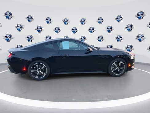 Used 2024 Ford Mustang Coupe image 10