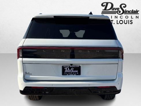 New 2026 Lincoln Navigator L Reserve w/ Jet Appearance Package image 6