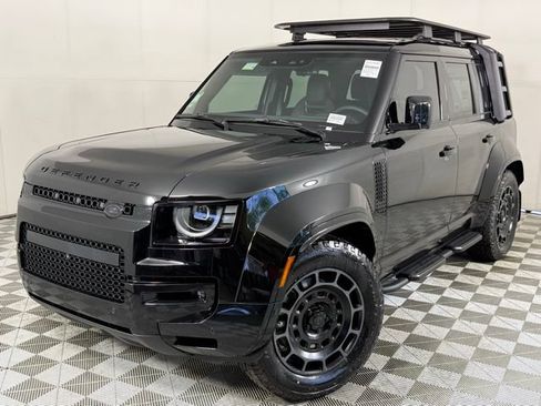 New 2026 Land Rover Defender 110 OCTA AWD/4WD image 1