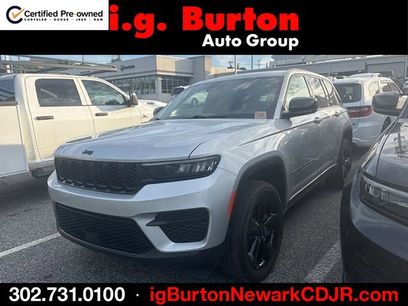 Used 2024 Jeep Grand Cherokee Altitude