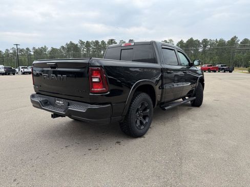 New 2026 RAM 1500 Big Horn AWD/4WD image 6
