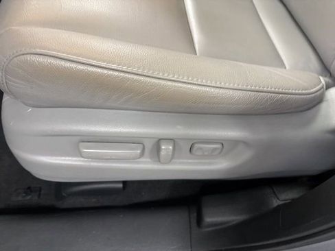 Used 2022 Honda Pilot Touring image 18