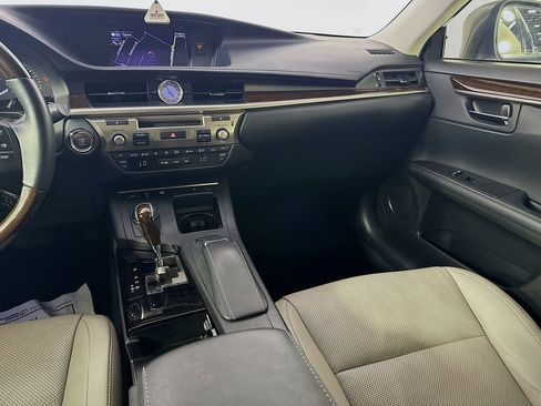 Used 2015 Lexus ES 350 w/ Luxury Package FWD image 28