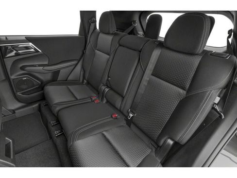 New 2026 Mitsubishi Outlander ES image 8