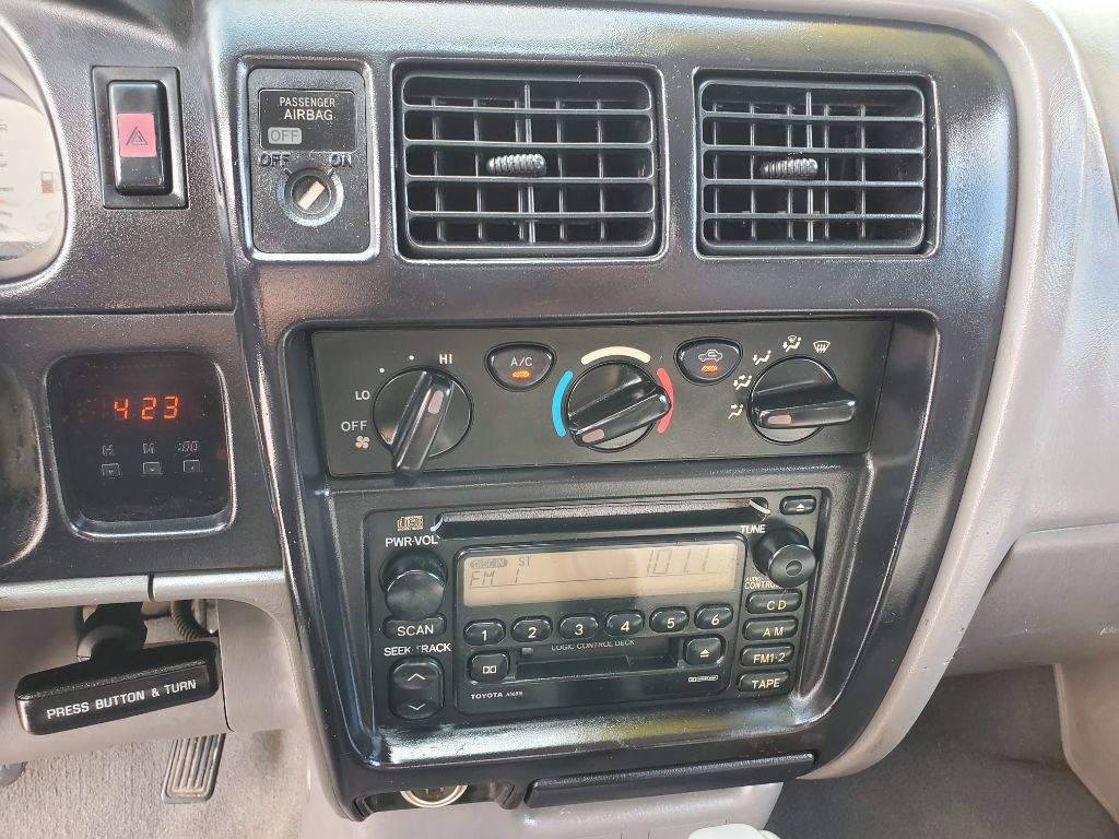 Used 2003 Toyota Tacoma 4x4 Xtracab V6 image 21