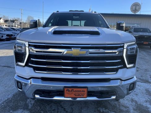 Used 2024 Chevrolet Silverado 3500 LTZ w/ LTZ Plus Package image 24
