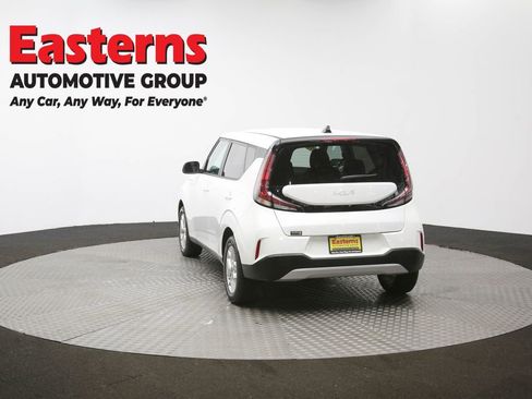 Used 2024 Kia Soul LX w/ Option Group 015 image 89