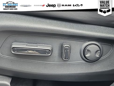 Used 2025 Honda CR-V Sport-L image 13
