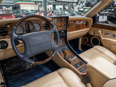Used 1999 Bentley Azure Mulliner RWD image 12