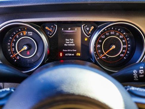 Used 2020 Jeep Wrangler Unlimited Sport image 14