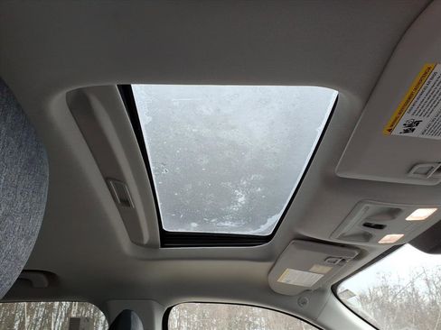 New 2026 Ford Maverick XLT w/ XLT Luxury Package image 13