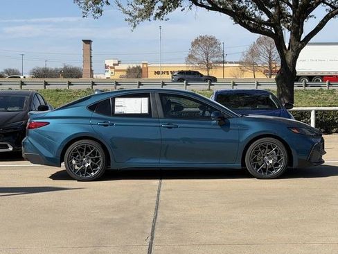 New 2026 Toyota Camry SE image 3