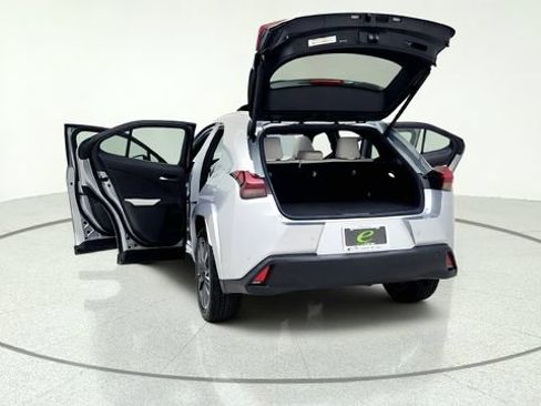 Used 2025 Lexus UX 300h FWD w/ Accessory Package (Z1) image 17