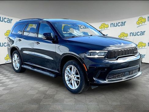 Used 2025 Dodge Durango GT image 1