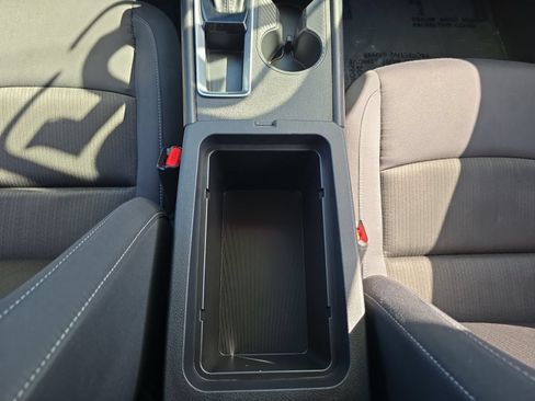 Used 2025 Nissan Altima 2.5 S FWD image 18