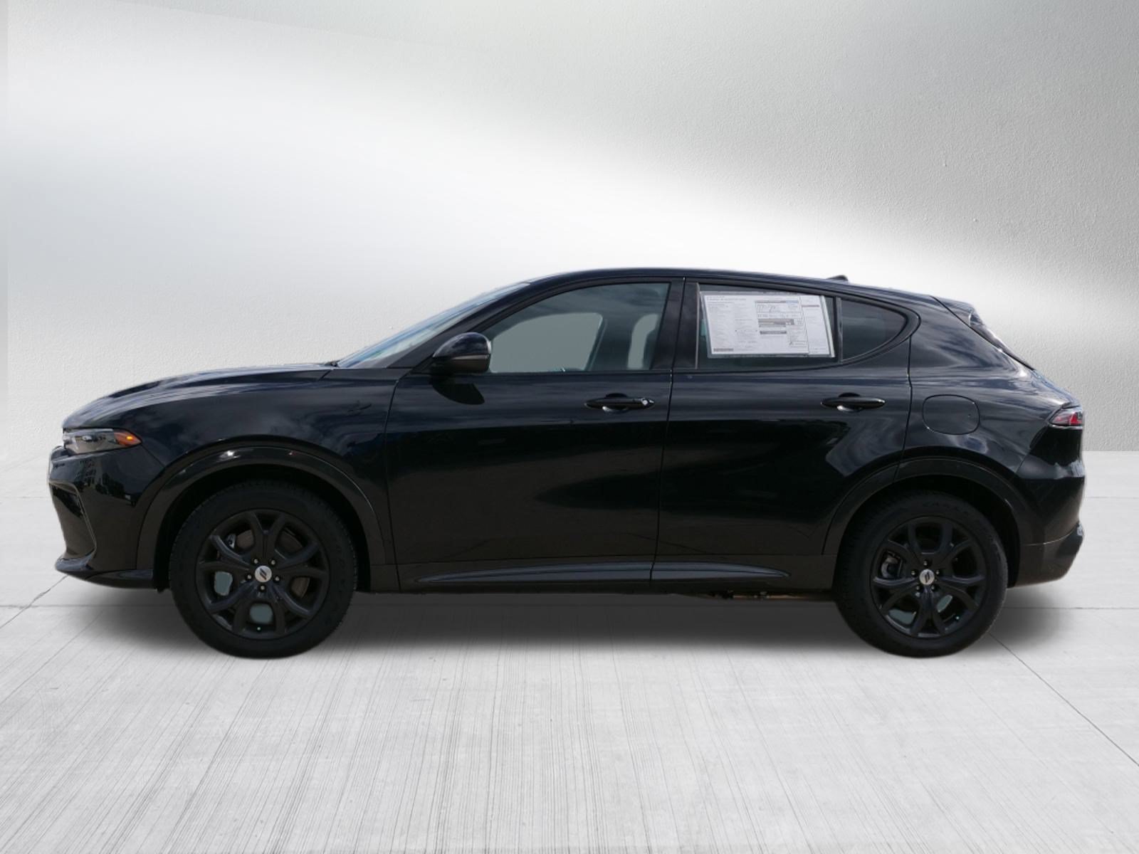 Used 2024 Dodge Hornet R/T w/ R/T Blacktop Package AWD/4WD image 6
