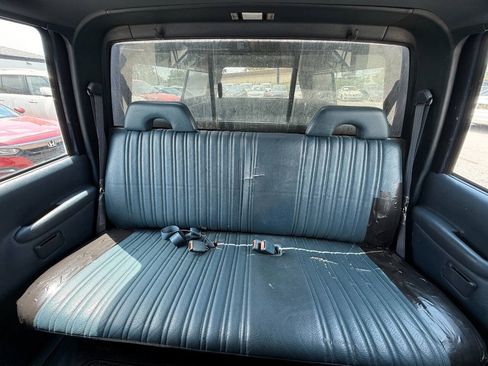 Used 1998 Chevrolet Silverado 3500 4x4 Crew Cab w/ Skid Plate Pkg image 45