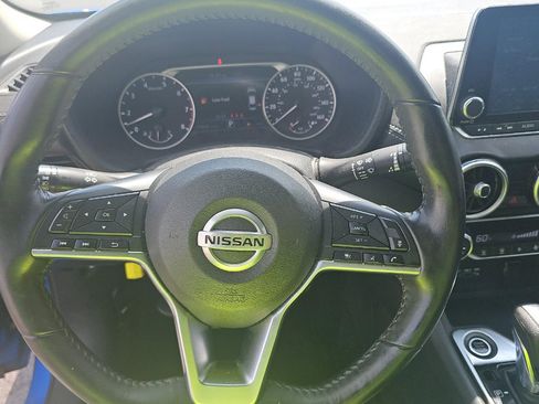 Used 2020 Nissan Sentra SV FWD image 14