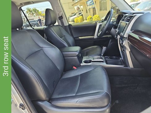 Used 2022 Toyota 4Runner Limited RWD image 10