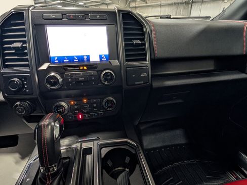 Used 2020 Ford F150 Lariat w/ Equipment Group 502A Luxury image 26