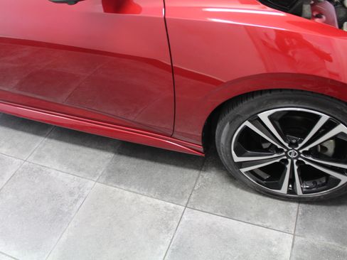 Used 2020 Nissan Sentra SR w/ Premium Package image 35