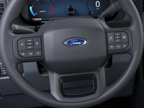New 2026 Ford F350 XLT w/ XLT Premium Package AWD/4WD image 15