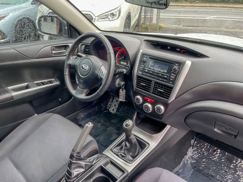 Used 2014 Subaru Impreza WRX Hatchback image 33