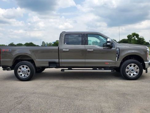 New 2026 Ford F350 Lariat w/ Lariat Premium Package AWD/4WD image 21