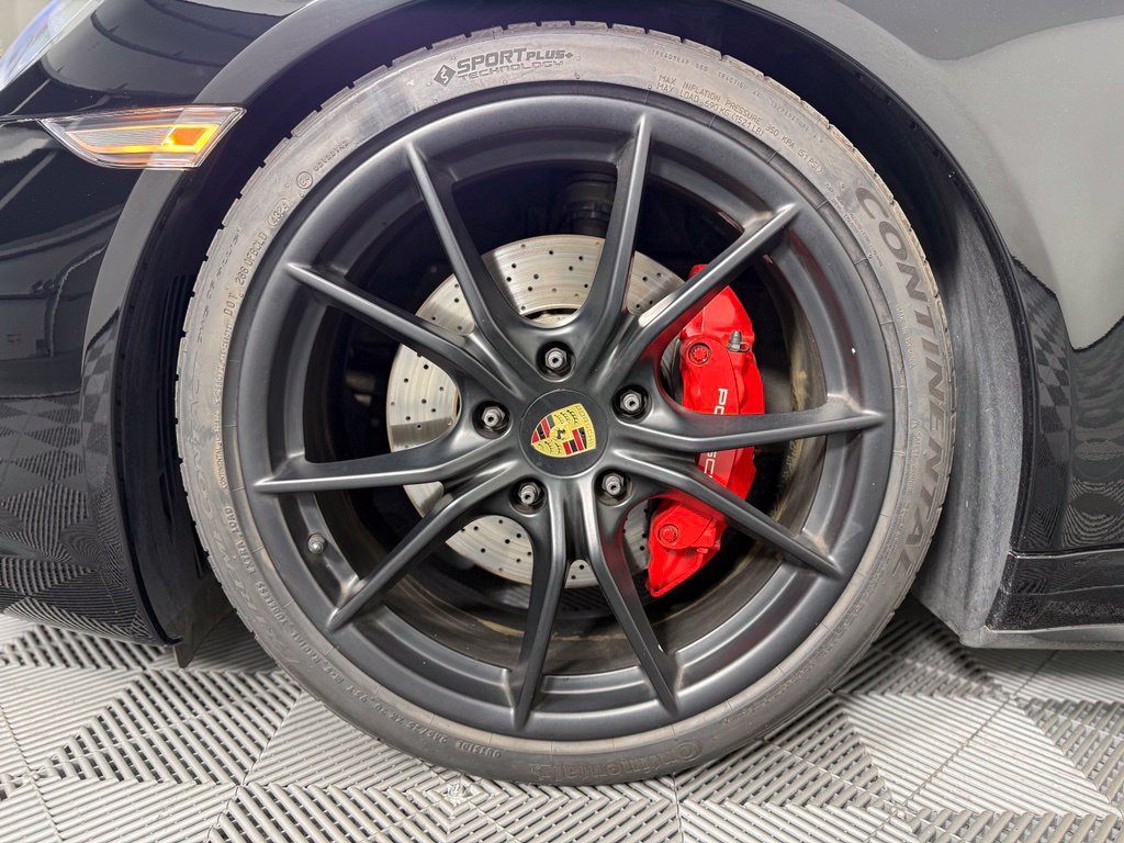 Used 2017 Porsche 911 Carrera 4S AWD/4WD image 13
