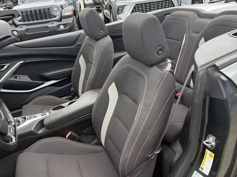 Used 2017 Chevrolet Camaro LT w/ RS Package RWD image 10
