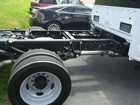 New 2026 Ford F550 4x4 Crew Cab Super Duty image 5