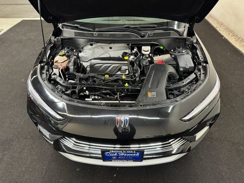 Used 2025 Buick Envista Preferred FWD image 11