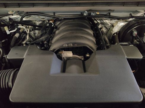 Used 2018 Chevrolet Silverado 1500 LT RWD image 30