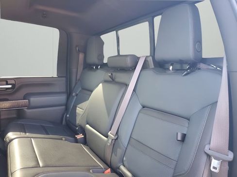 Used 2022 GMC Sierra 2500 Denali w/ Denali Ultimate Package image 19