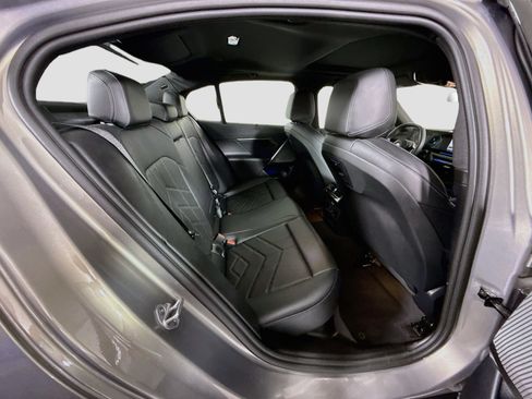 Used 2026 BMW 530i RWD image 27