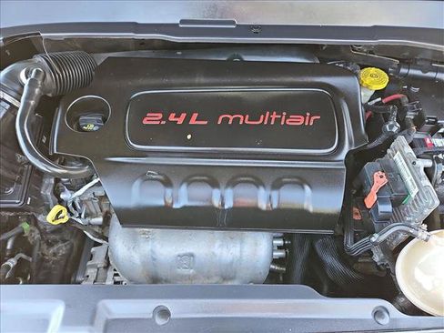 Used 2018 Jeep Compass Latitude w/ Popular Equipment Group FWD image 29