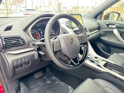Used 2025 Mitsubishi Eclipse Cross Black Edition image 20