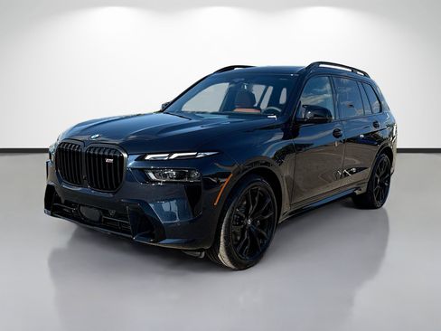 New 2026 BMW X7 M60i image 7