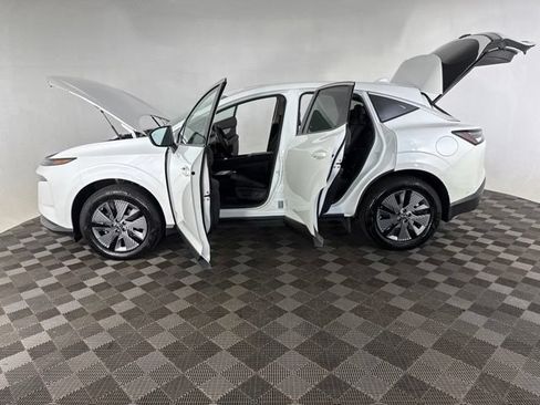 Certified 2025 Nissan Murano SL AWD/4WD image 9