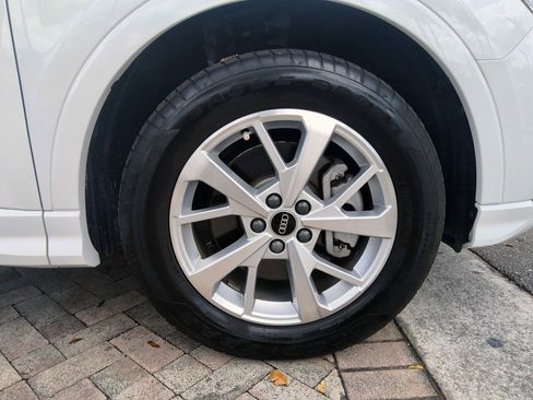 Used 2023 Audi Q3 2.0T Premium w/ Convenience Package image 48