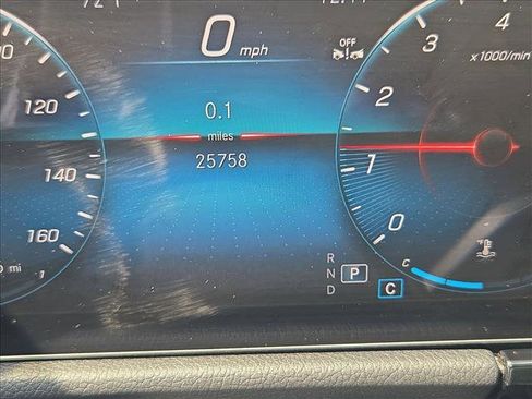 Used 2023 Mercedes-Benz GLA 250 image 11