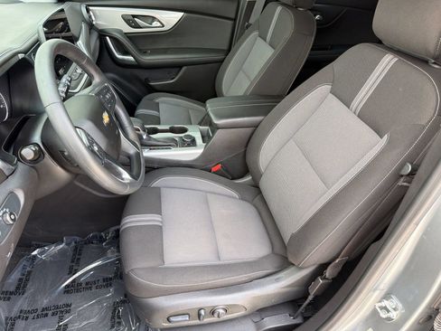 Used 2024 Chevrolet Blazer LT w/ Convenience Package FWD image 5