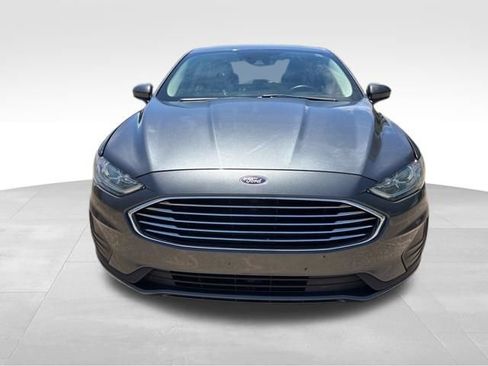 Used 2019 Ford Fusion SE FWD image 10