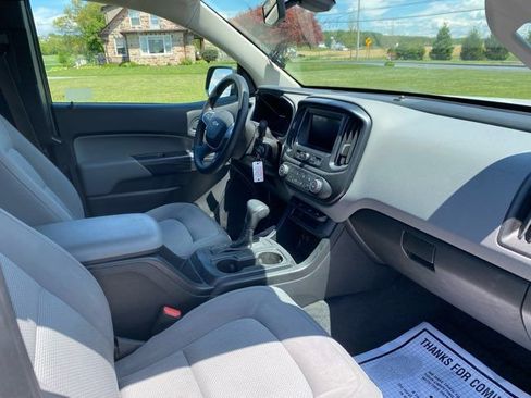 Used 2021 Chevrolet Colorado W/T w/ WT Convenience Package RWD image 21