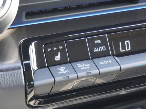 New 2026 Toyota Prius Plug-In Hybrid FWD image 25