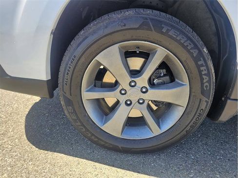 Used 2013 Subaru Outback 3.6R Limited AWD/4WD image 10